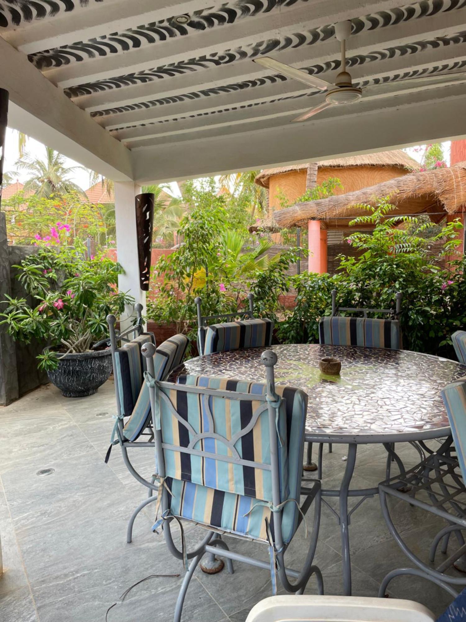 Villa18 Safari Village Saly ภายนอก รูปภาพ